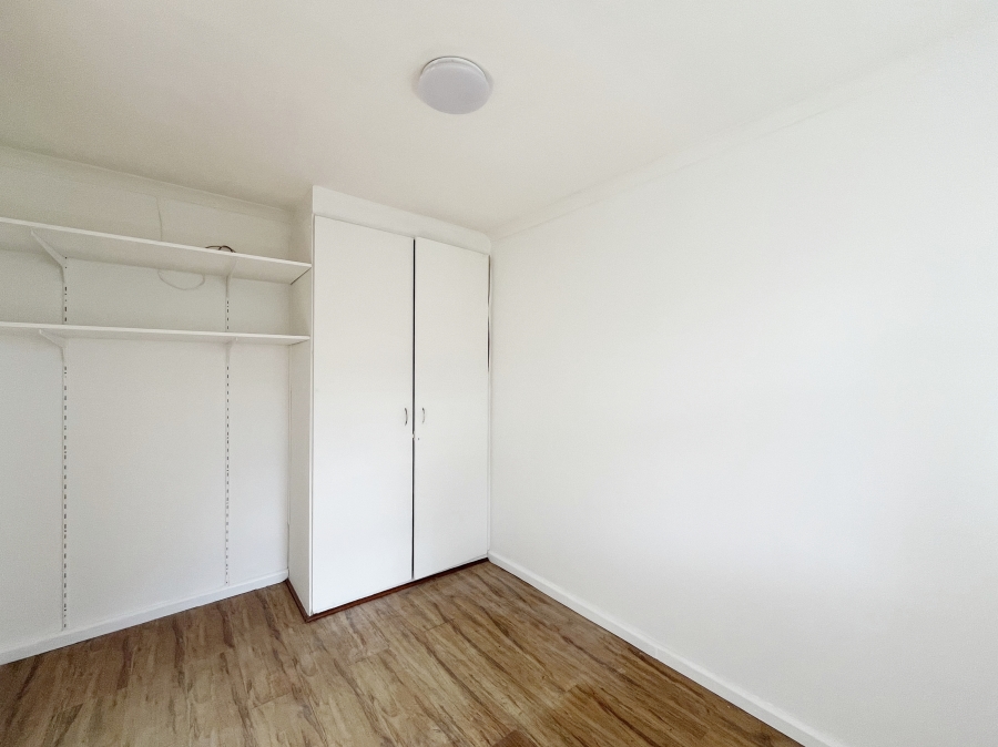 To Let 3 Bedroom Property for Rent in Parow Golf Course Western Cape